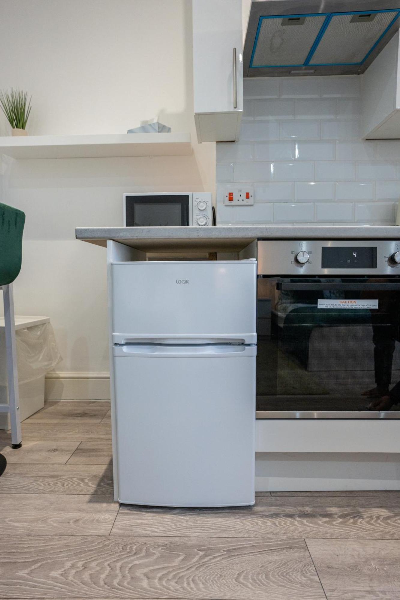 Beautiful Studio Flat In Hackney Next To Overground Station London Exterior photo